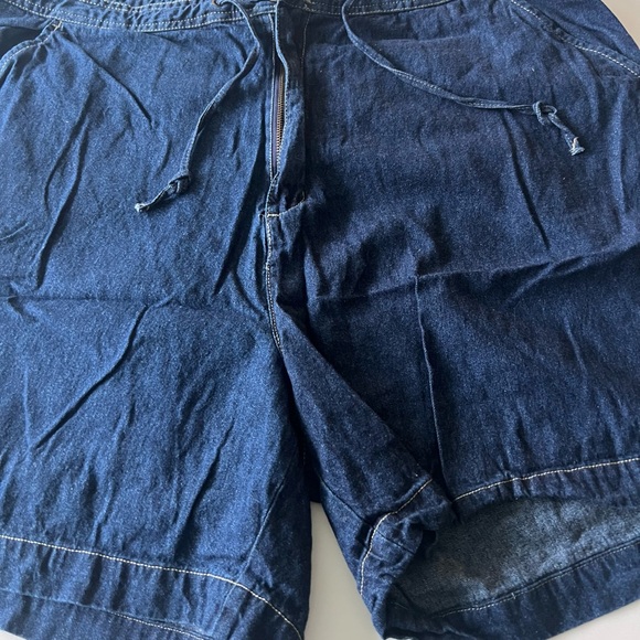 Faded Glory Women's Blue Jean Shorts - Picture 9 of 9